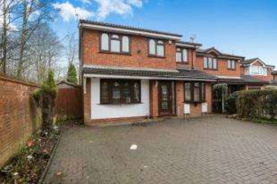 5&nbsp;Bedroom&nbsp;Detached